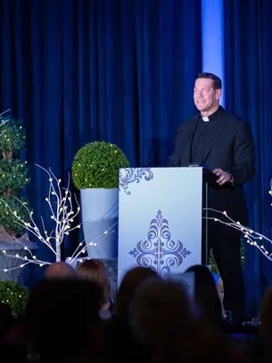 As the keynote speaker, Father Mike Schmitz reflected on the necessity of Catholic education and its role in making disciples of Jesus. (Photo provided)